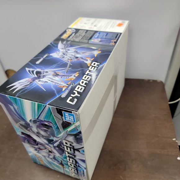 Cybaster Model Kit - Picture 3 of 6